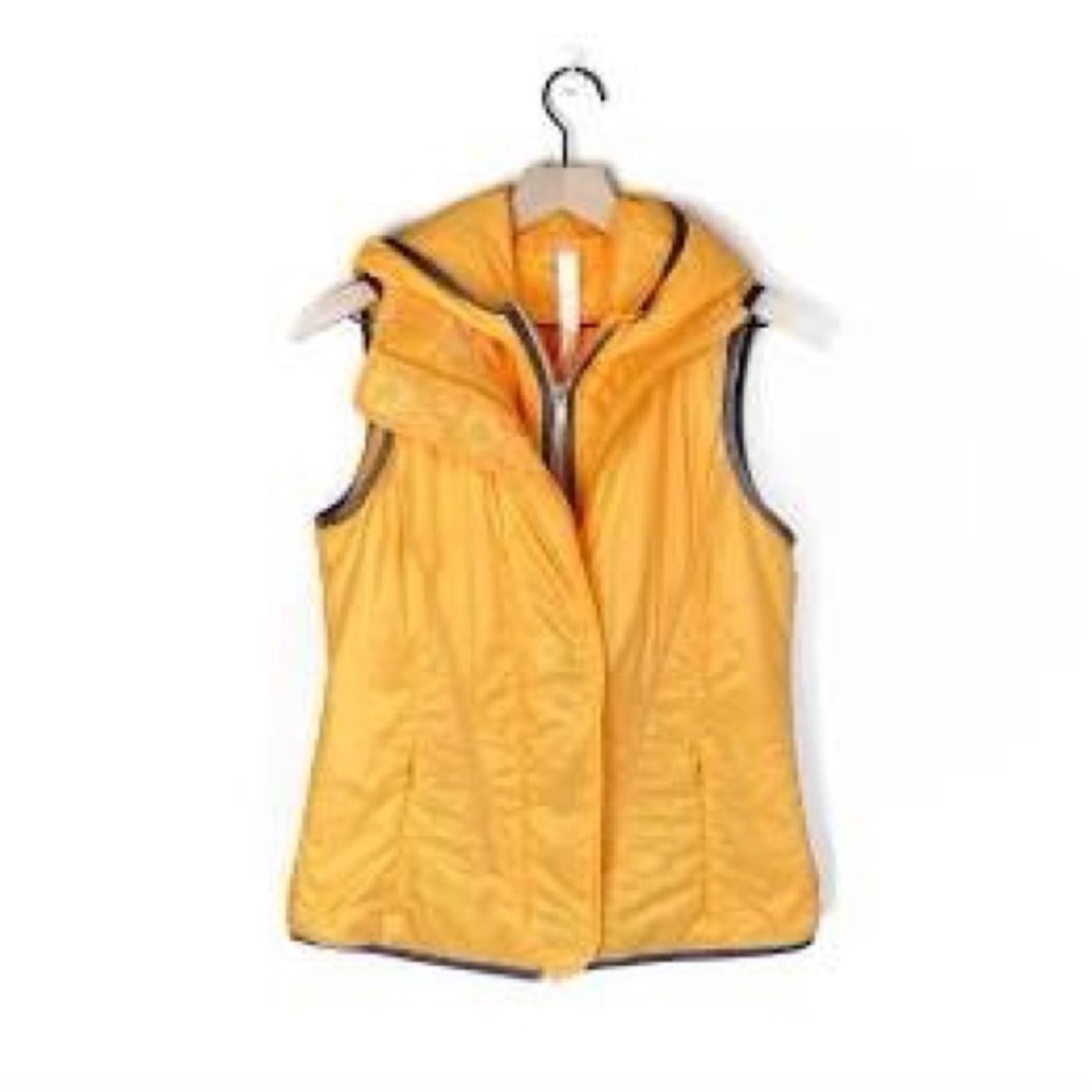 Lulu lemon puffer vest